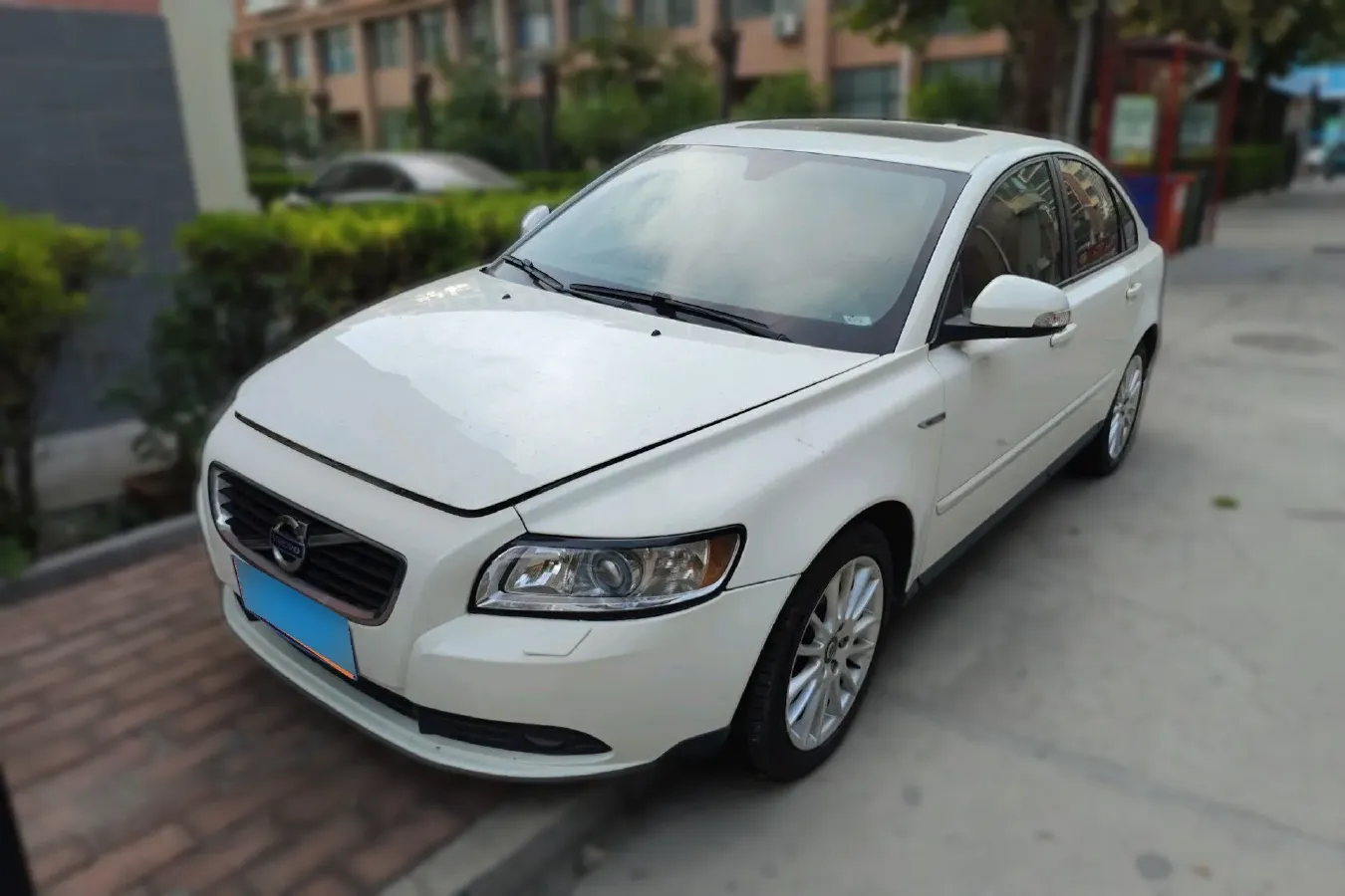 2011 Volvo S40 2.0L 141HP L4 6DCT,autocango,china used car exporter,china ev exporter,chinese used car exporter,chinese used ev exporter