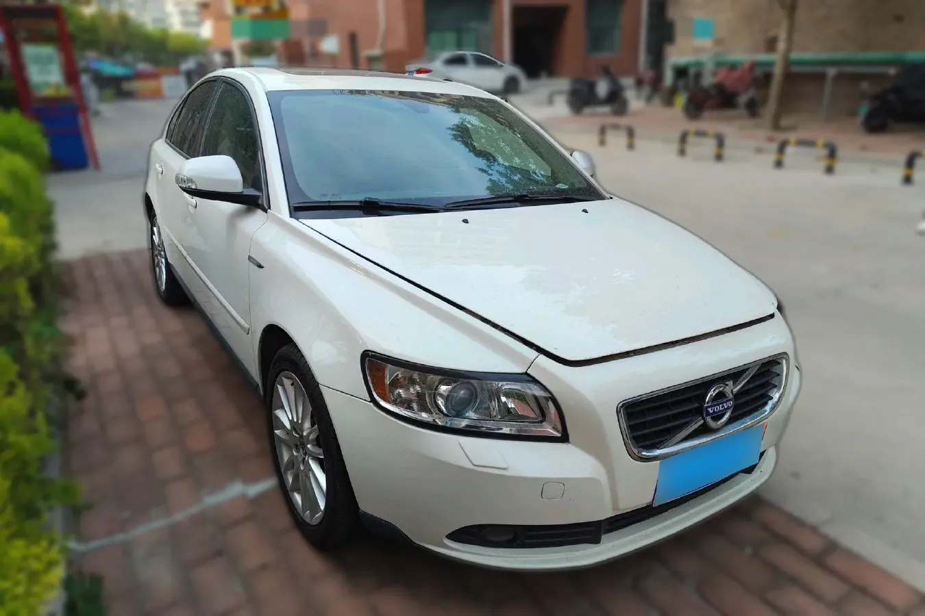 2011 Volvo S40 2.0L 141HP L4 6DCT,autocango,china used car exporter,china ev exporter,chinese used car exporter,chinese used ev exporter