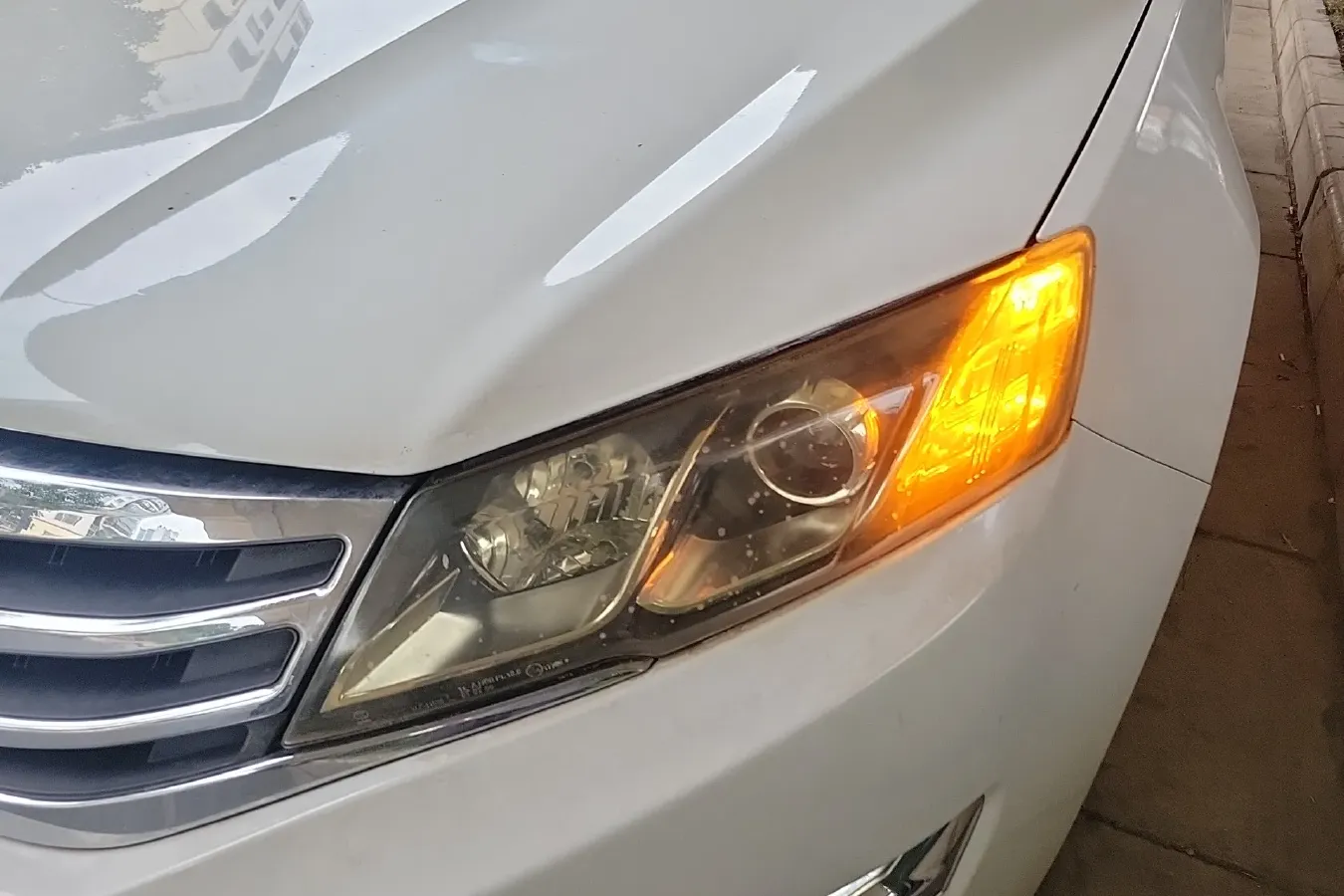 2016 Landwind X5 1.5T 150HP L4 CVT,autocango,china used car exporter,china ev exporter,chinese used car exporter,chinese used ev exporter