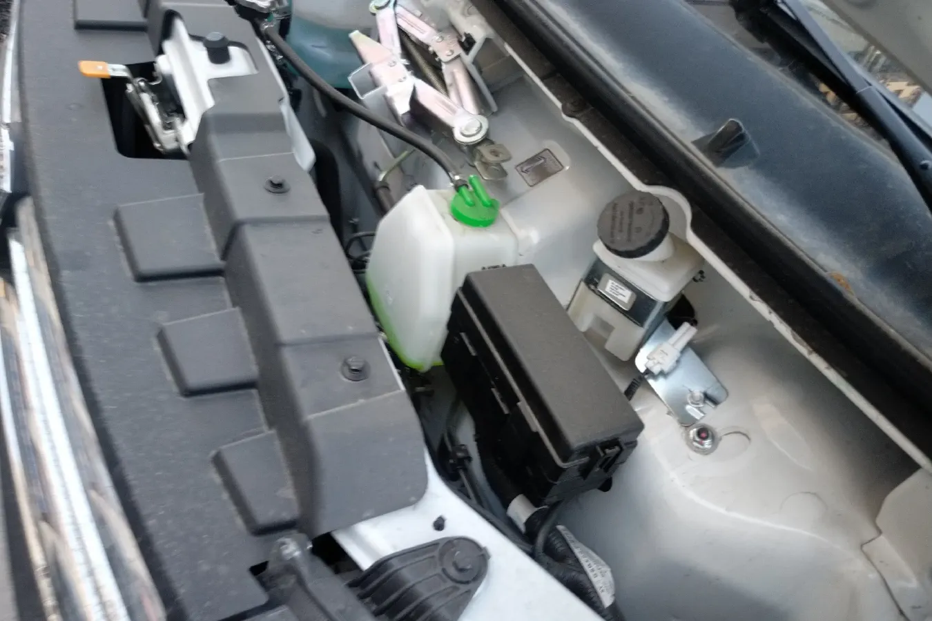 2023 JinBei New Sea Lion S 1.5L 102HP L4 5MT,autocango,china used car exporter,china ev exporter,chinese used car exporter,chinese used ev exporter