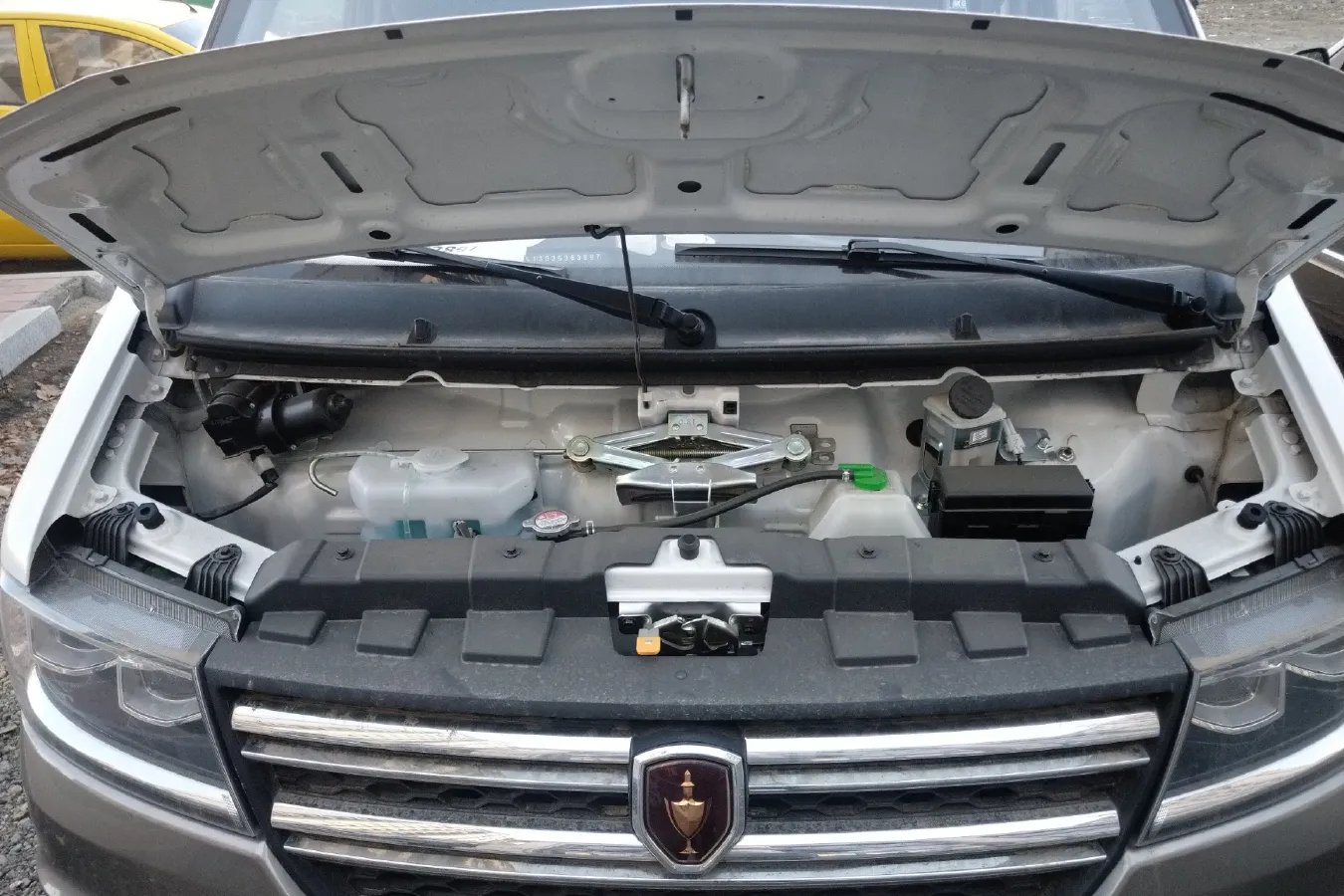 2023 JinBei New Sea Lion S 1.5L 102HP L4 5MT,autocango,china used car exporter,china ev exporter,chinese used car exporter,chinese used ev exporter