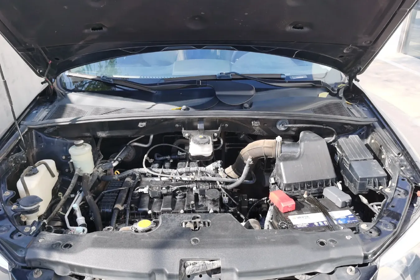 2014 BYD S6 2.0L 140HP L4 5MT,autocango,china used car exporter,china ev exporter,chinese used car exporter,chinese used ev exporter