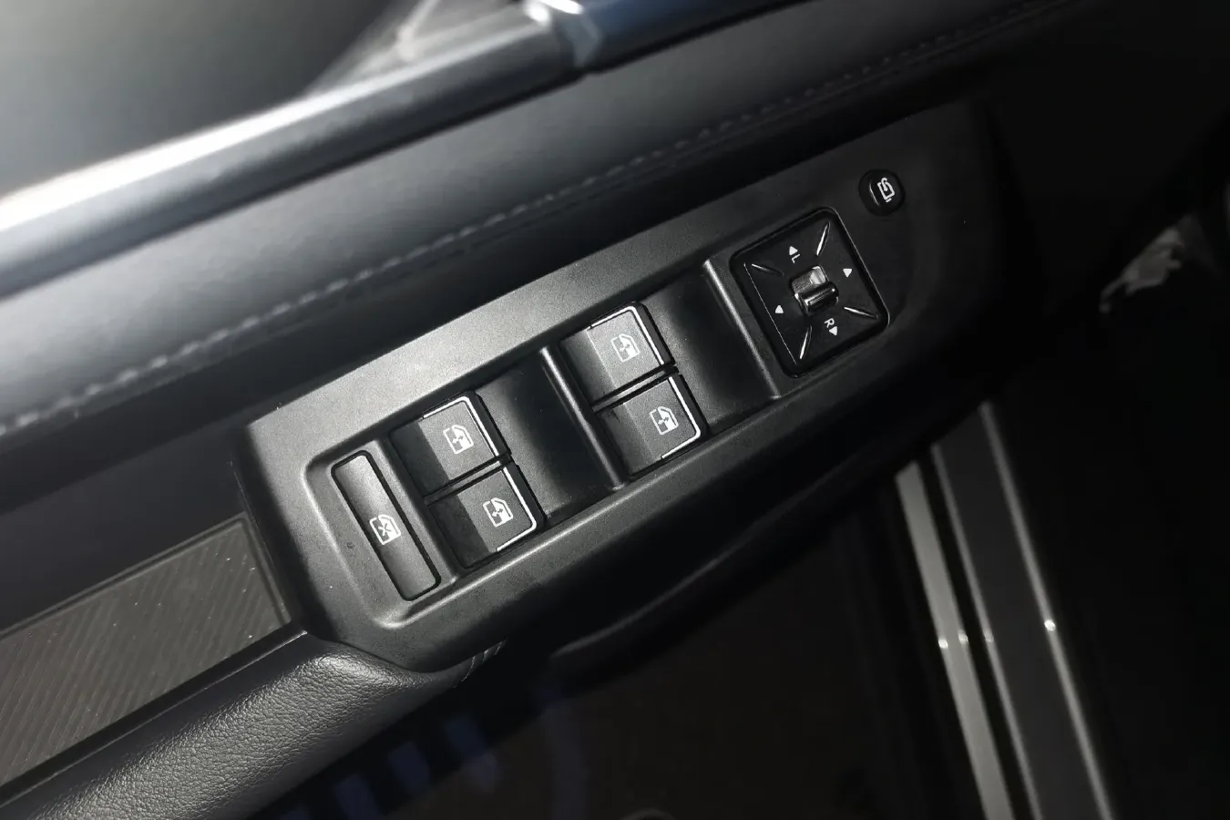 2020 Weltmeister EX6 BEV,autocango,china used car exporter,china ev exporter,chinese used car exporter,chinese used ev exporter