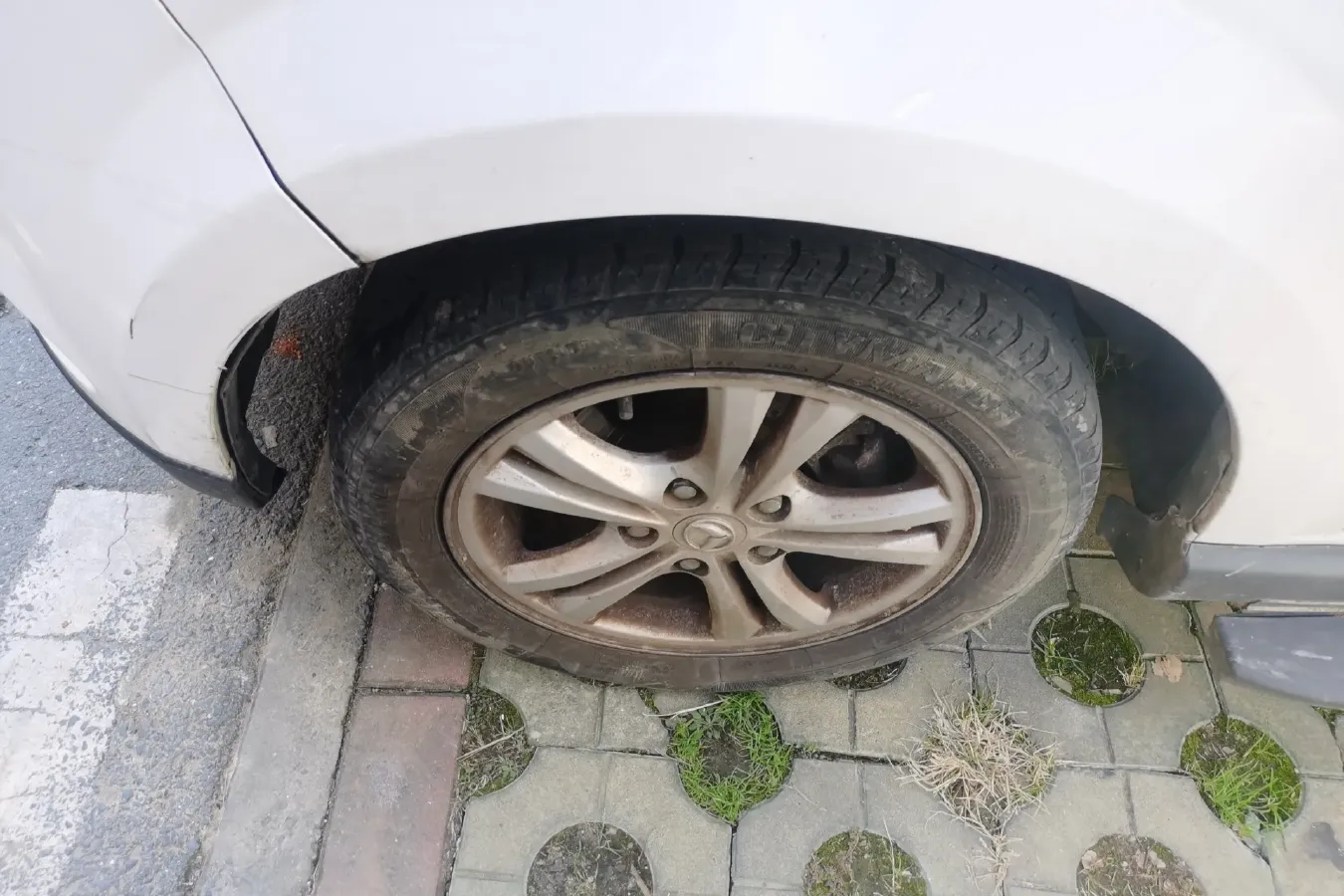 2015 BAIC Hyosow H2 1.5L 113HP L4 5MT,autocango,china used car exporter,china ev exporter,chinese used car exporter,chinese used ev exporter