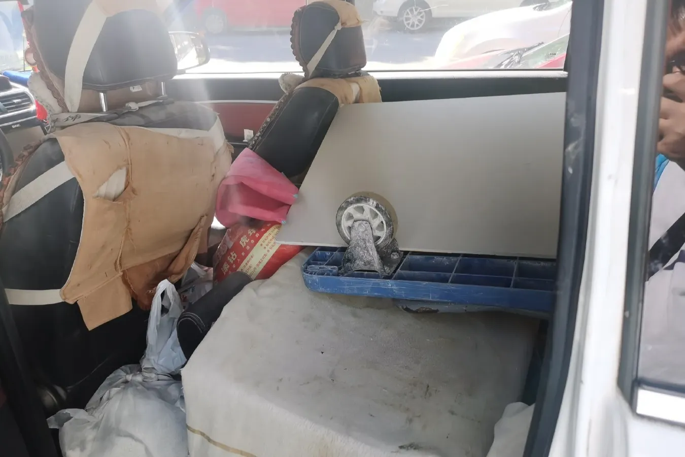 2015 BAIC Hyosow H2 1.5L 113HP L4 5MT,autocango,china used car exporter,china ev exporter,chinese used car exporter,chinese used ev exporter