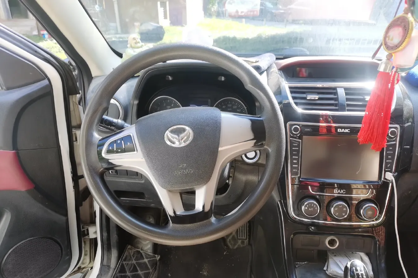 2015 BAIC Hyosow H2 1.5L 113HP L4 5MT,autocango,china used car exporter,china ev exporter,chinese used car exporter,chinese used ev exporter