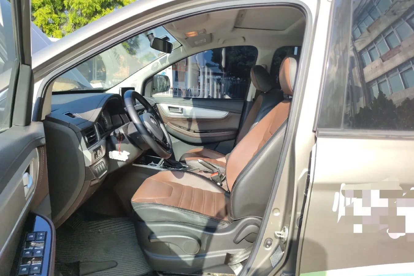 2017 DongFeng Forthing Joyear X6 1.5T 150HP L4 CVT,autocango,china used car exporter,china ev exporter,chinese used car exporter,chinese used ev exporter