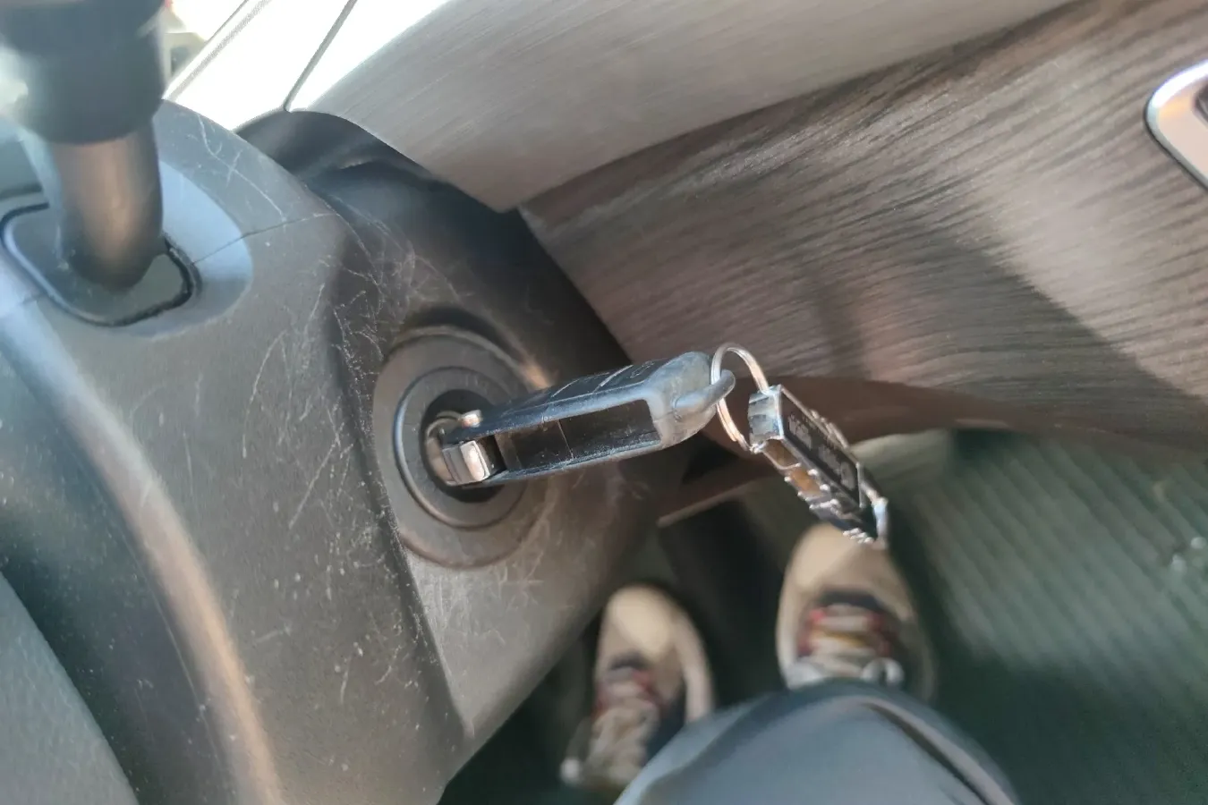 2017 DongFeng Forthing Joyear X6 1.5T 150HP L4 CVT,autocango,china used car exporter,china ev exporter,chinese used car exporter,chinese used ev exporter