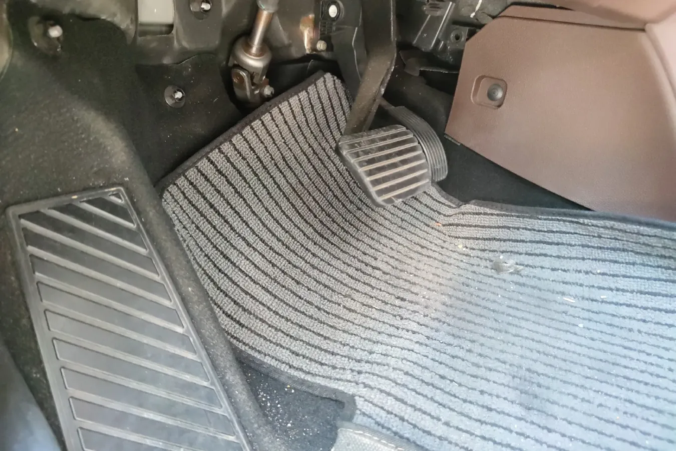 2017 DongFeng Forthing Joyear X6 1.5T 150HP L4 CVT,autocango,china used car exporter,china ev exporter,chinese used car exporter,chinese used ev exporter