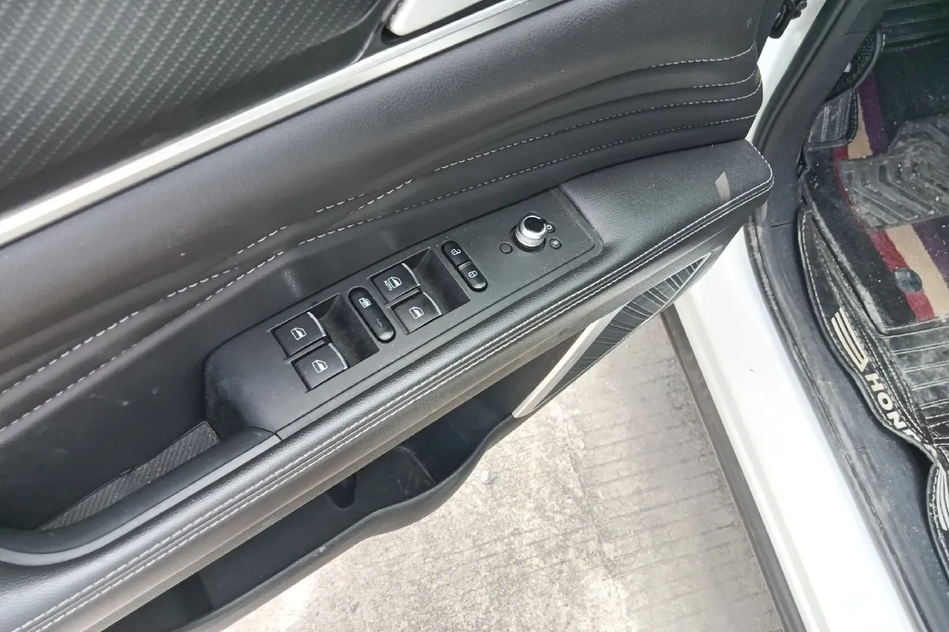 2019 DongFeng Fengon Fengon ix5 1.5T 150HP L4 CVT,autocango,china used car exporter,china ev exporter,chinese used car exporter,chinese used ev exporter