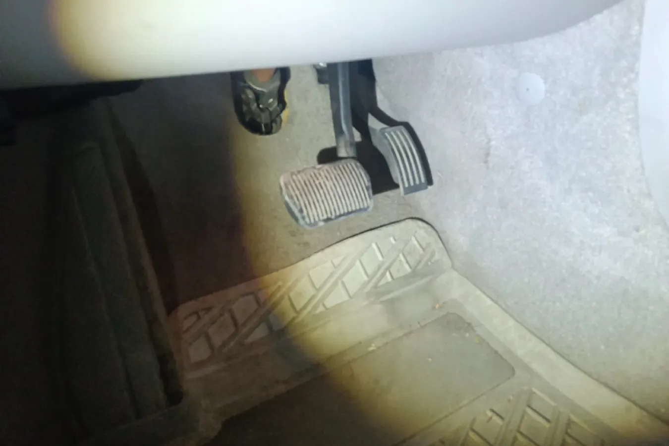 2010 Volvo S40 2.0L 141HP L4 6DCT,autocango,china used car exporter,china ev exporter,chinese used car exporter,chinese used ev exporter