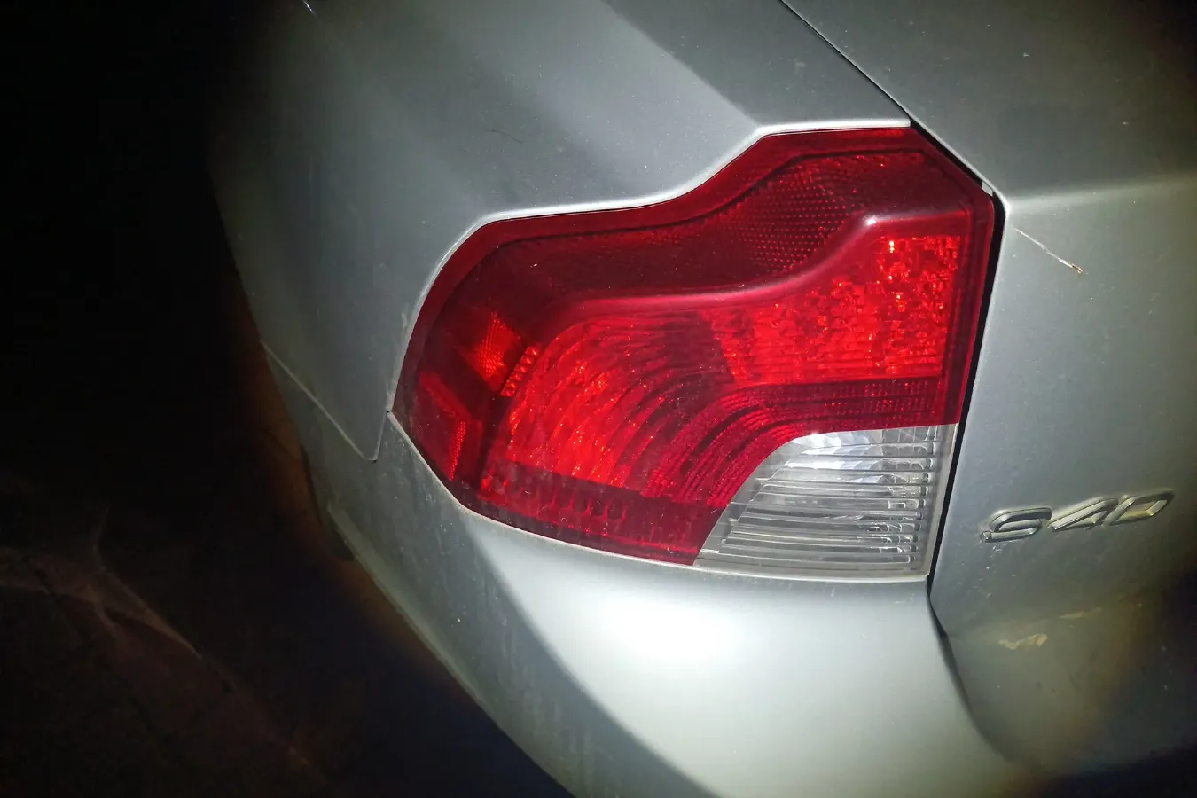 2010 Volvo S40 2.0L 141HP L4 6DCT,autocango,china used car exporter,china ev exporter,chinese used car exporter,chinese used ev exporter