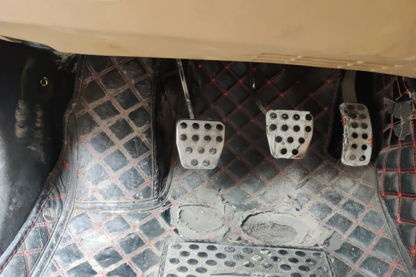 2017 Yema T80 1.5T 150HP L4 5MT,autocango,china used car exporter,china ev exporter,chinese used car exporter,chinese used ev exporter