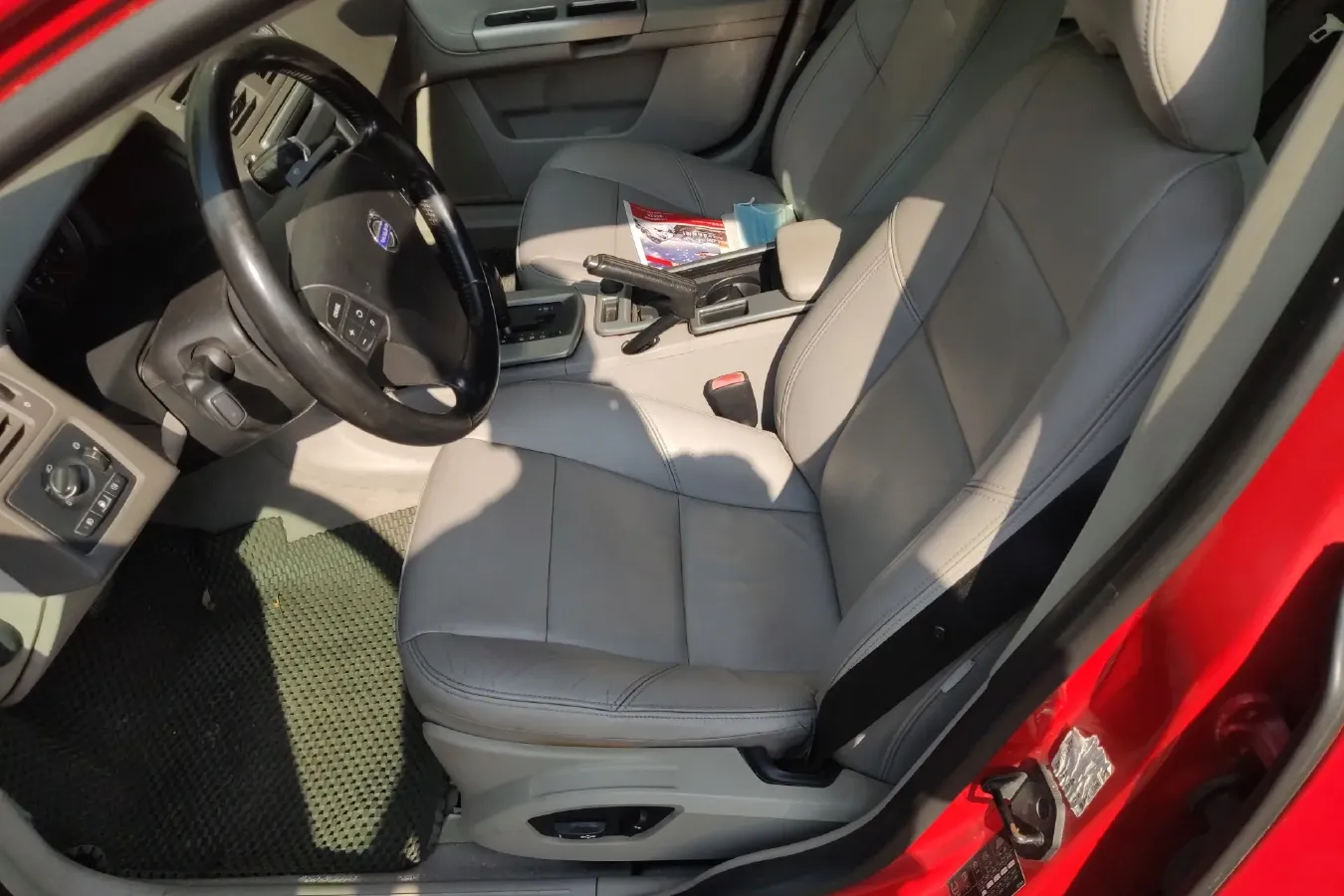 2009 Volvo S40 2.0L 141HP L4 6DCT,autocango,china used car exporter,china ev exporter,chinese used car exporter,chinese used ev exporter