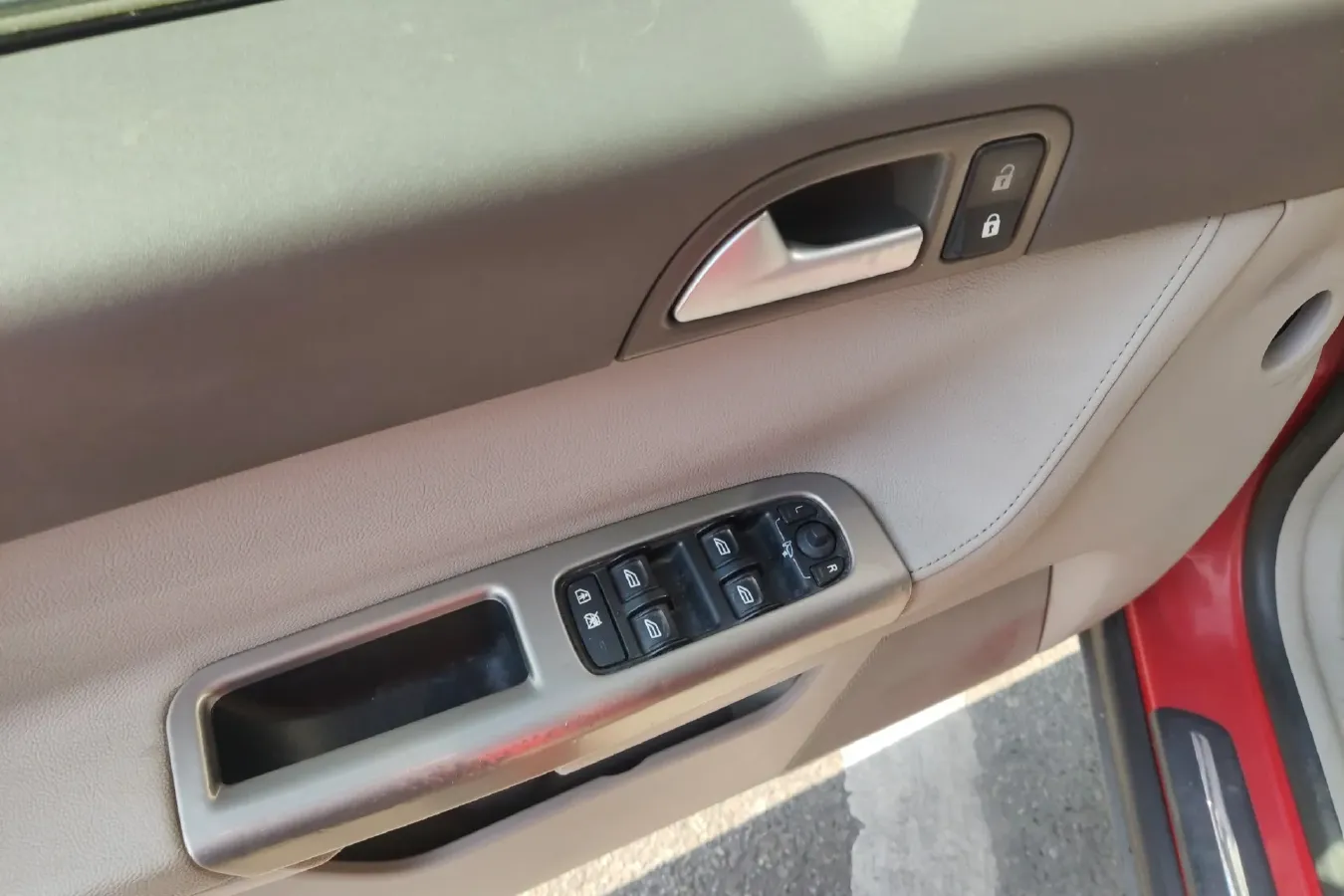 2009 Volvo S40 2.0L 141HP L4 6DCT,autocango,china used car exporter,china ev exporter,chinese used car exporter,chinese used ev exporter