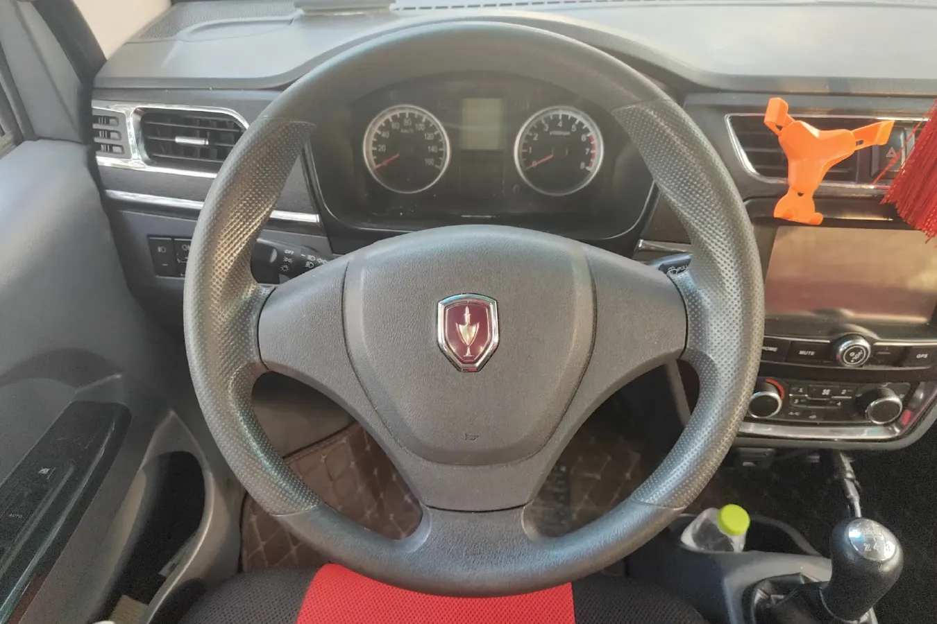 2017 JinBei T5 1.5L 109HP L4 5MT,autocango,china used car exporter,china ev exporter,chinese used car exporter,chinese used ev exporter