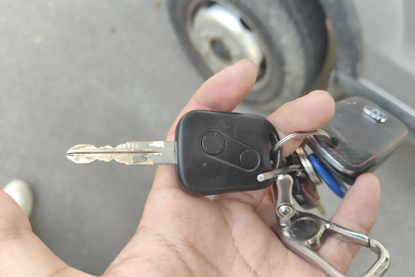 2017 JinBei T5 1.5L 109HP L4 5MT,autocango,china used car exporter,china ev exporter,chinese used car exporter,chinese used ev exporter