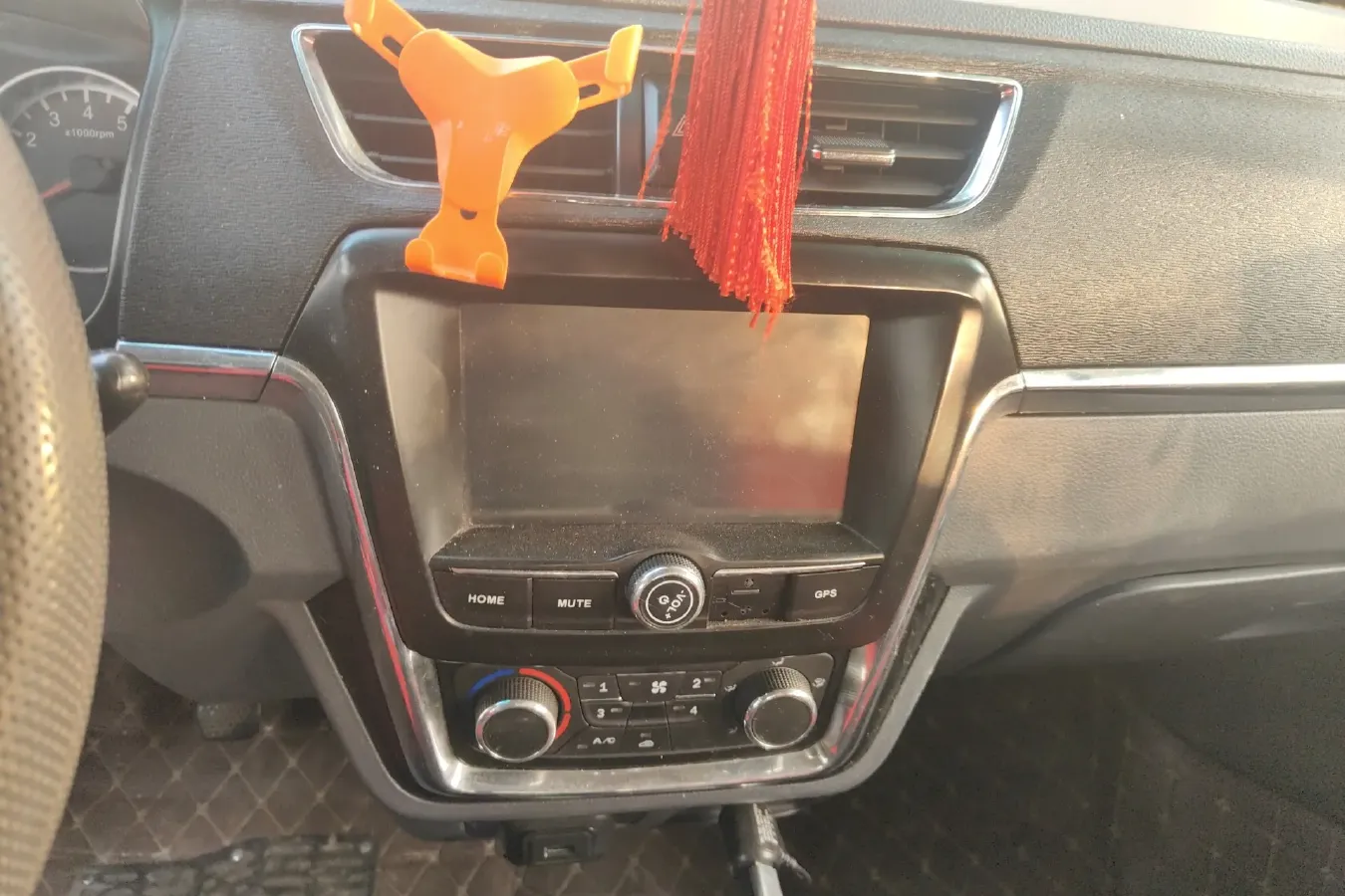 2017 JinBei T5 1.5L 109HP L4 5MT,autocango,china used car exporter,china ev exporter,chinese used car exporter,chinese used ev exporter