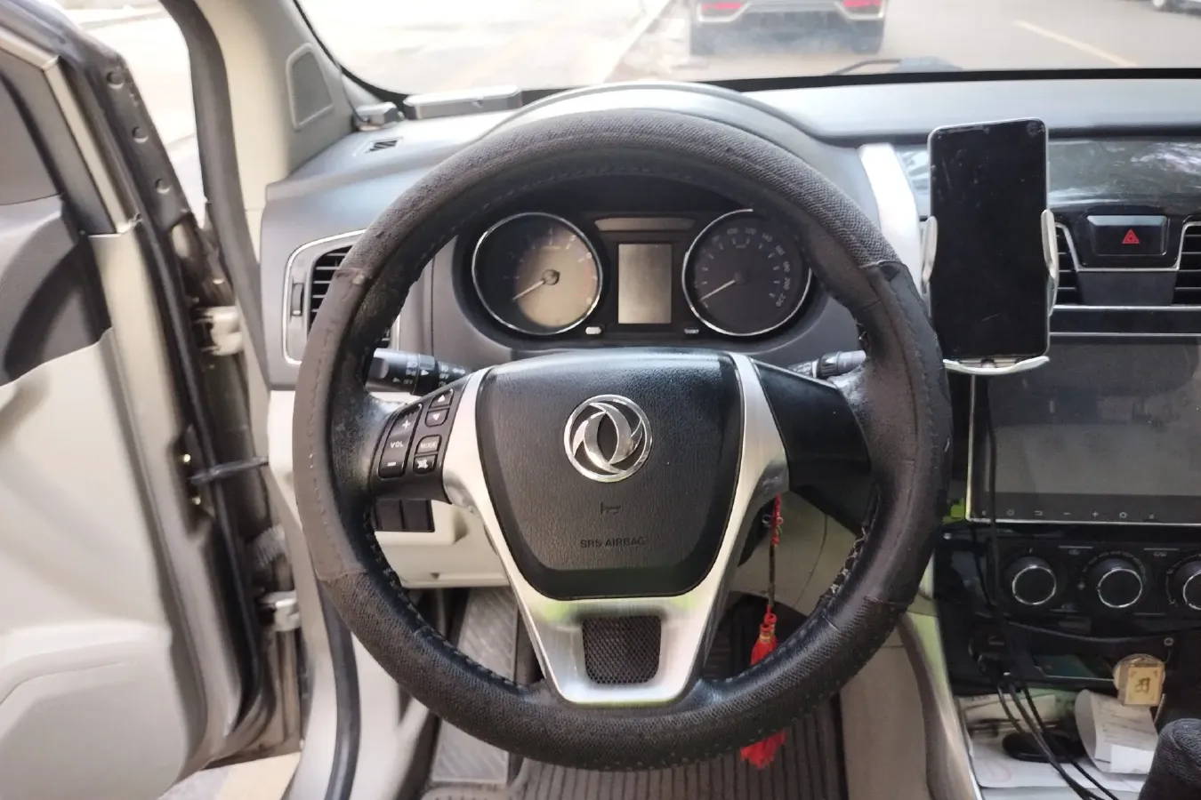 2016 DongFeng Forthing S500 1.6L 122HP L4 5MT,autocango,china used car exporter,china ev exporter,chinese used car exporter,chinese used ev exporter