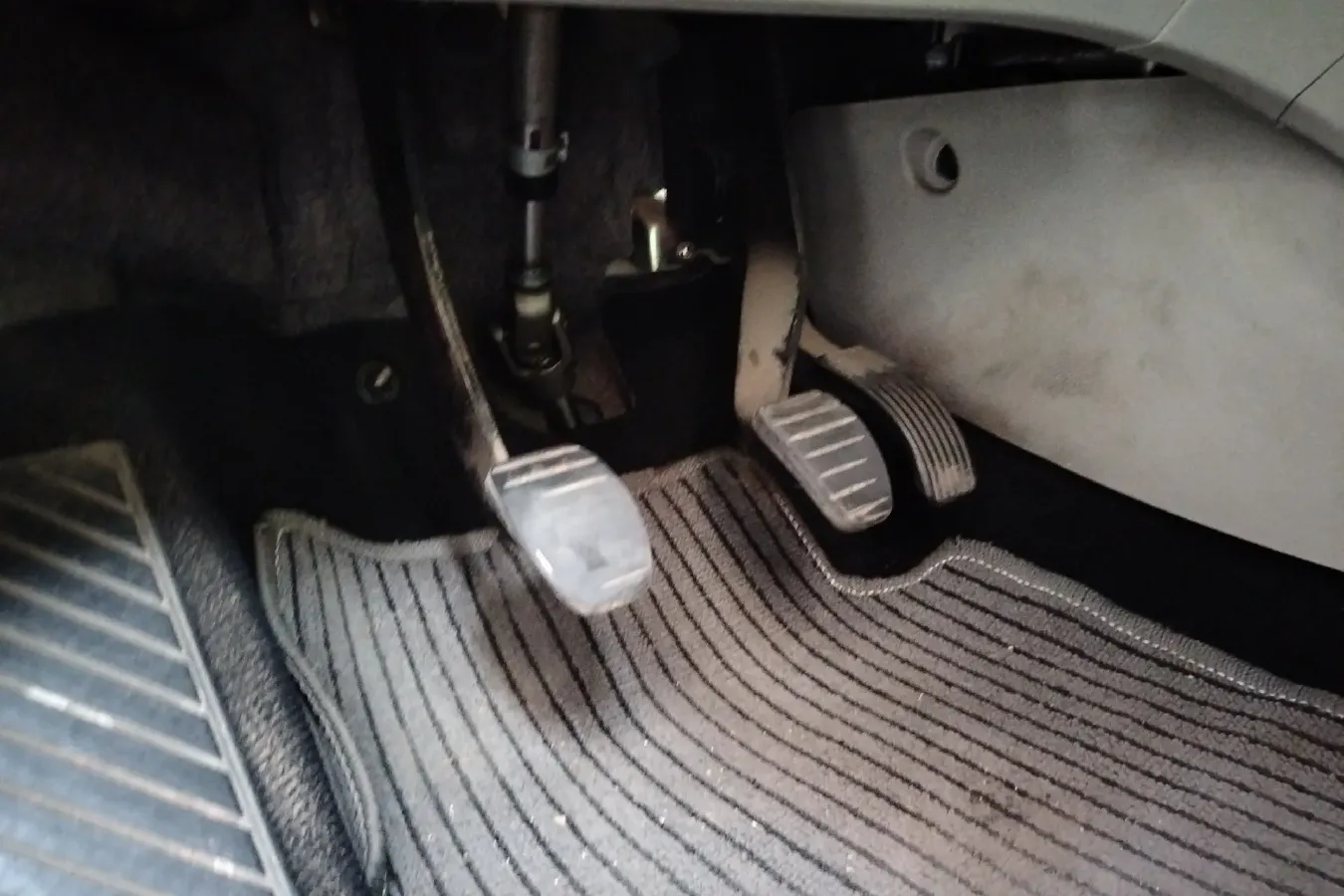 2016 DongFeng Forthing S500 1.6L 122HP L4 5MT,autocango,china used car exporter,china ev exporter,chinese used car exporter,chinese used ev exporter