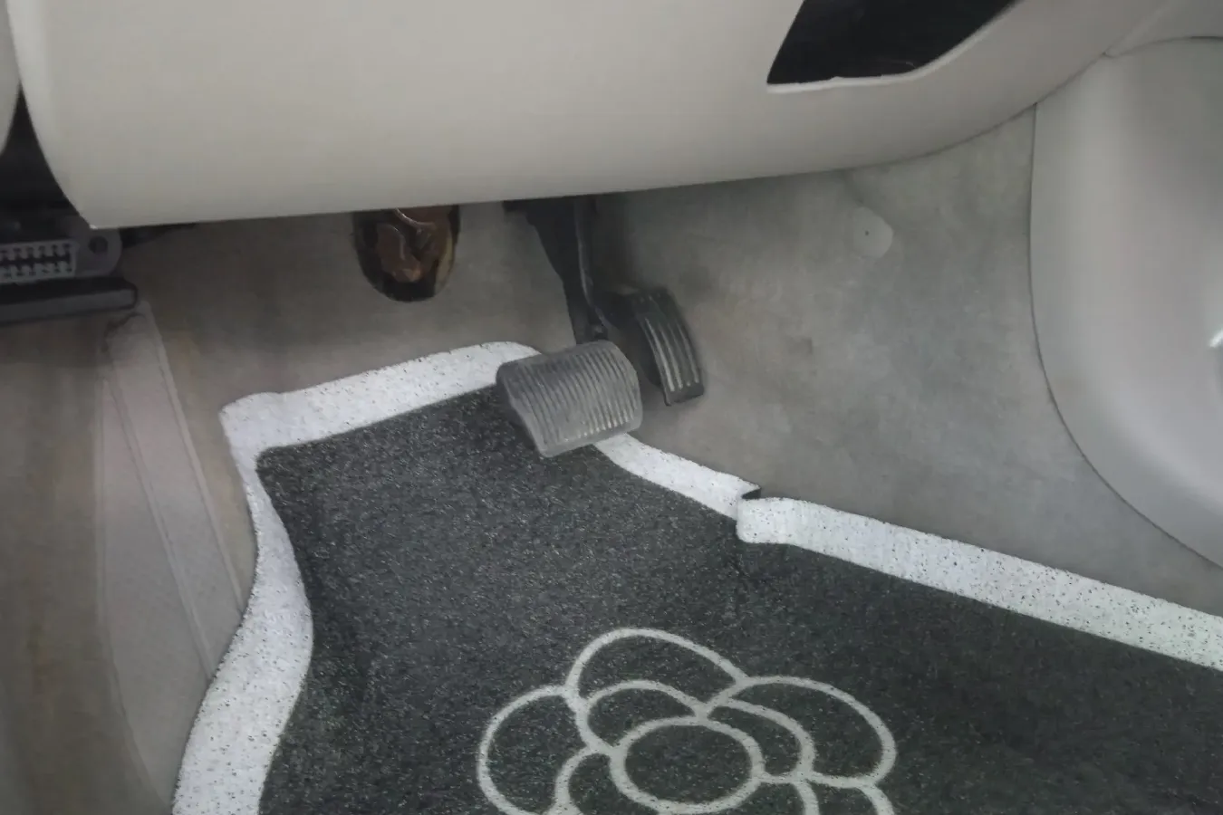 2010 Volvo S40 2.0L 141HP L4 6DCT,autocango,china used car exporter,china ev exporter,chinese used car exporter,chinese used ev exporter