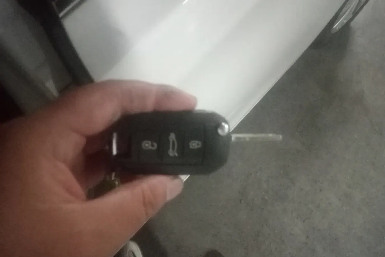 2015 Peugeot 308S 1.2T 136HP L3 6AT,autocango,china used car exporter,china ev exporter,chinese used car exporter,chinese used ev exporter