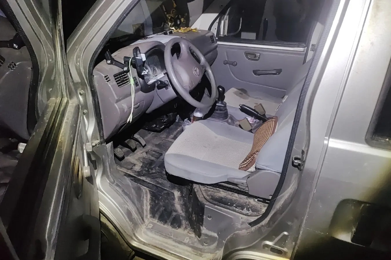 2017 ChangAn KuaYue ChangAn V3 1.2L 88HP L4 5MT,autocango,china used car exporter,china ev exporter,chinese used car exporter,chinese used ev exporter