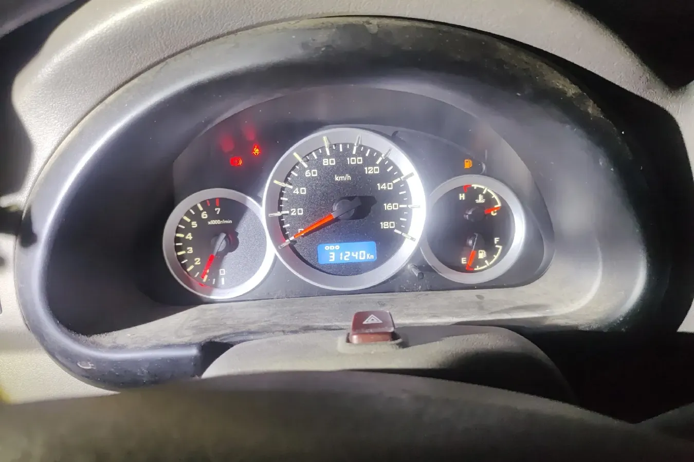 2017 ChangAn KuaYue ChangAn V3 1.2L 88HP L4 5MT,autocango,china used car exporter,china ev exporter,chinese used car exporter,chinese used ev exporter