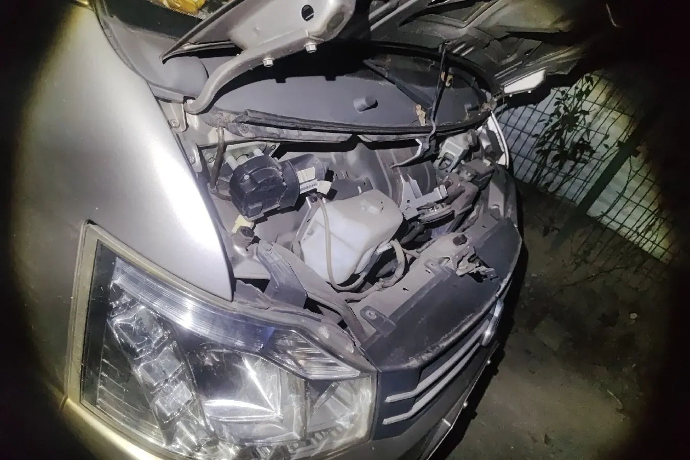 2017 ChangAn KuaYue ChangAn V3 1.2L 88HP L4 5MT,autocango,china used car exporter,china ev exporter,chinese used car exporter,chinese used ev exporter