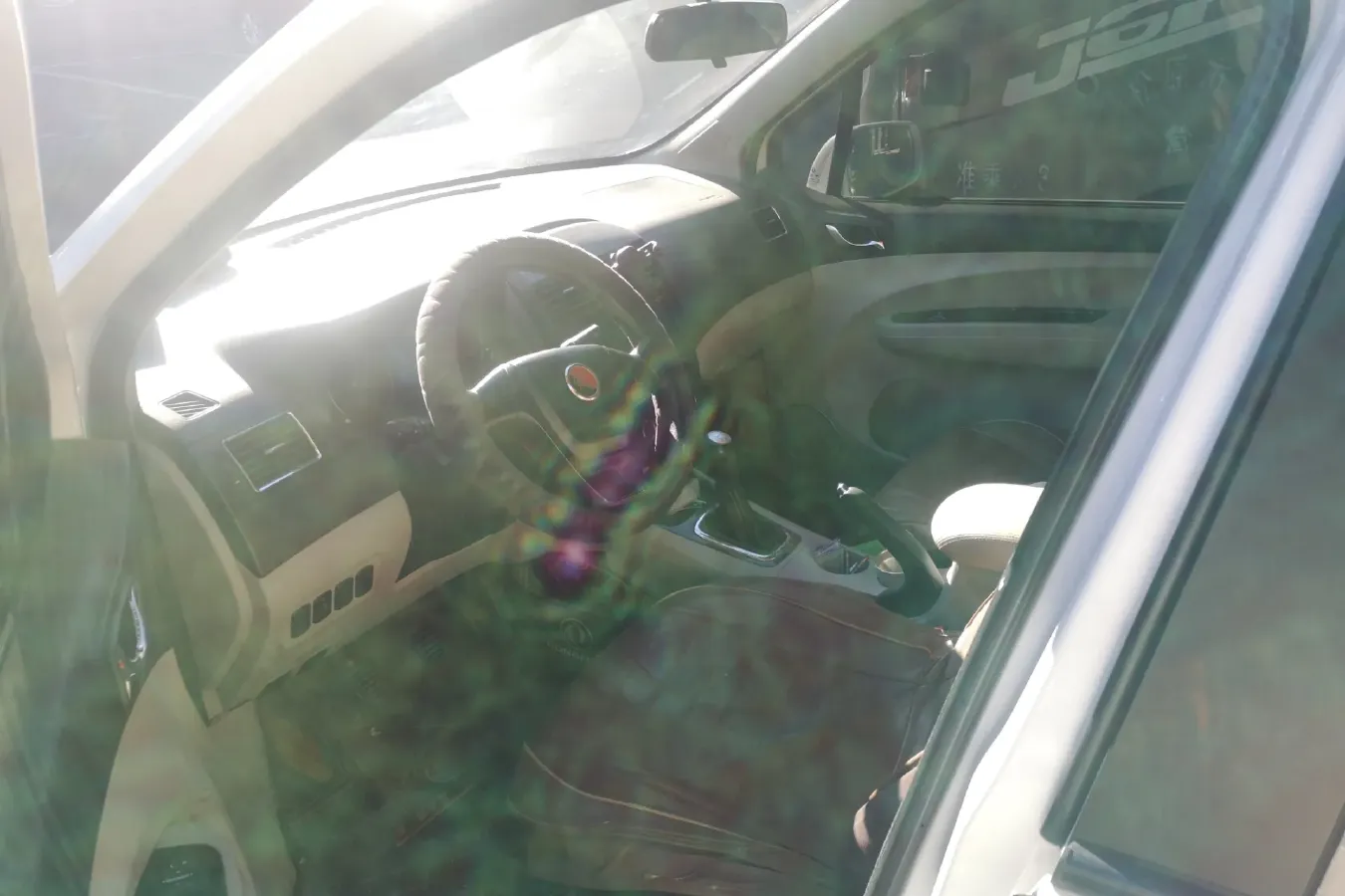 2016 DongFeng Forthing Joyear X3 1.5L 120HP L4 5MT,autocango,china used car exporter,china ev exporter,chinese used car exporter,chinese used ev exporter