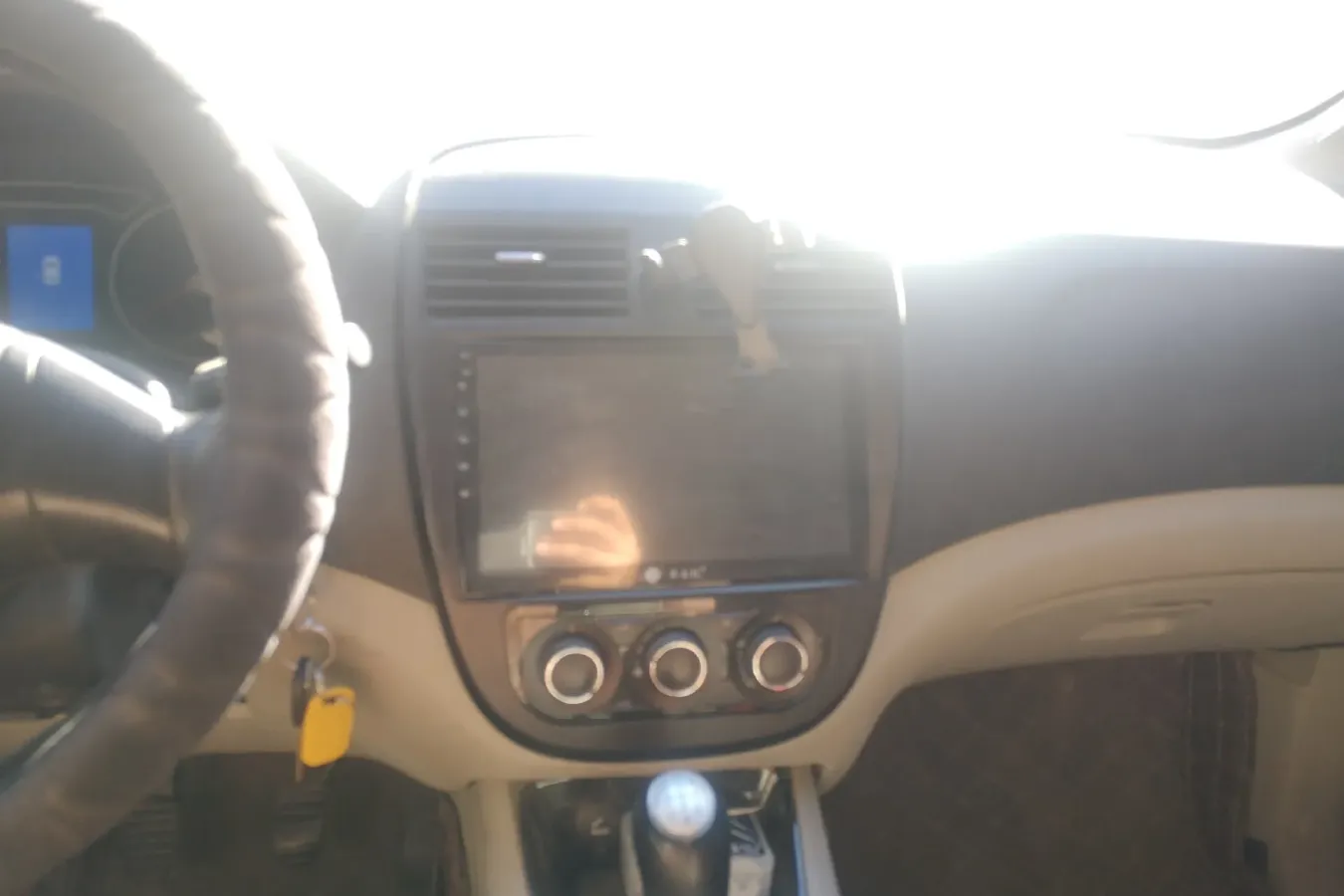 2016 DongFeng Forthing Joyear X3 1.5L 120HP L4 5MT,autocango,china used car exporter,china ev exporter,chinese used car exporter,chinese used ev exporter