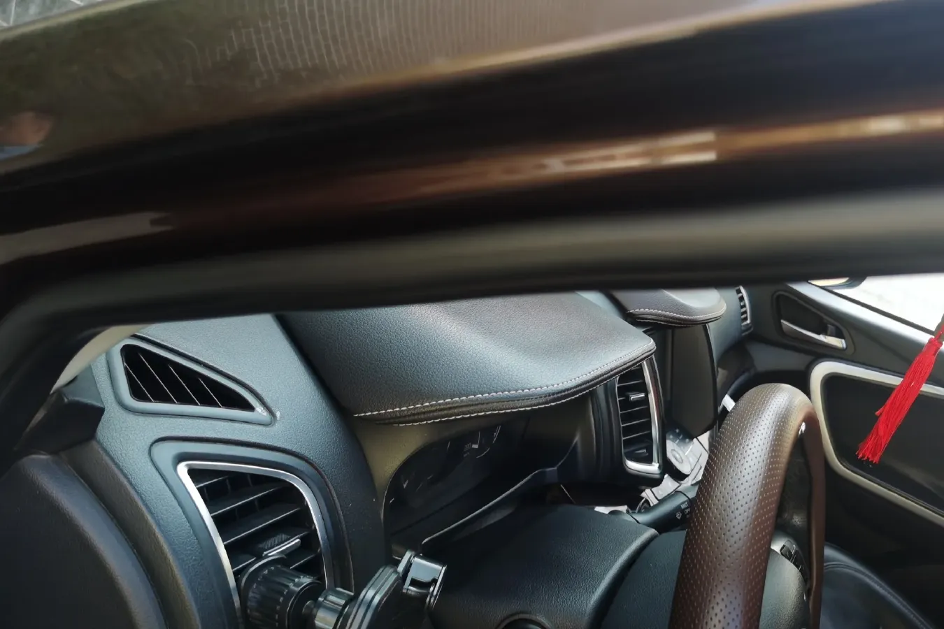 2016 BAIC Hyosow S6 1.5T 150HP L4 CVT,autocango,china used car exporter,china ev exporter,chinese used car exporter,chinese used ev exporter