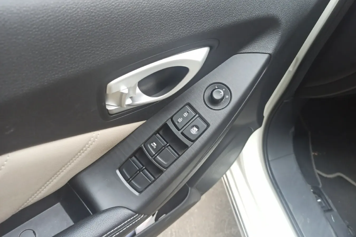 2017 Aion Trumpchi GA3S 1.5L 97HP L4 PHEV 12KWH,autocango,china used car exporter,china ev exporter,chinese used car exporter,chinese used ev exporter