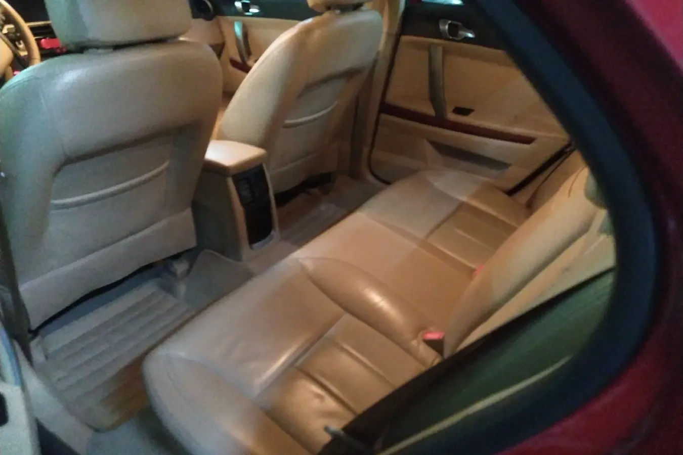 2012 Roewe 550 1.8L 133HP L4 5MT,autocango,china used car exporter,china ev exporter,chinese used car exporter,chinese used ev exporter