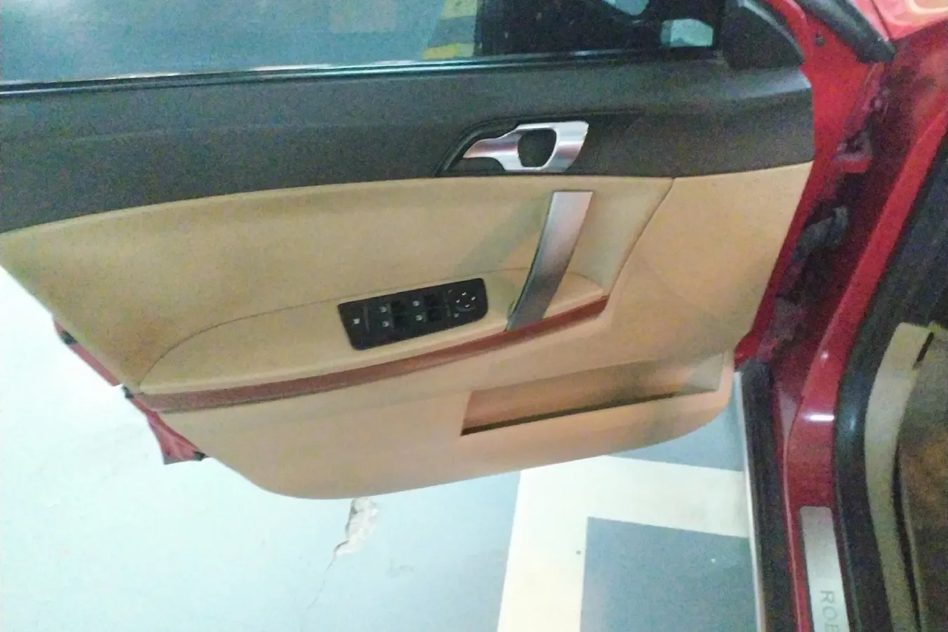 2012 Roewe 550 1.8L 133HP L4 5MT,autocango,china used car exporter,china ev exporter,chinese used car exporter,chinese used ev exporter