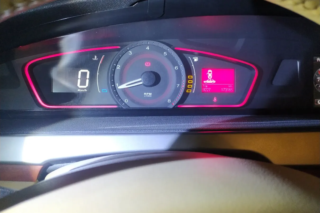 2012 Roewe 550 1.8L 133HP L4 5MT,autocango,china used car exporter,china ev exporter,chinese used car exporter,chinese used ev exporter