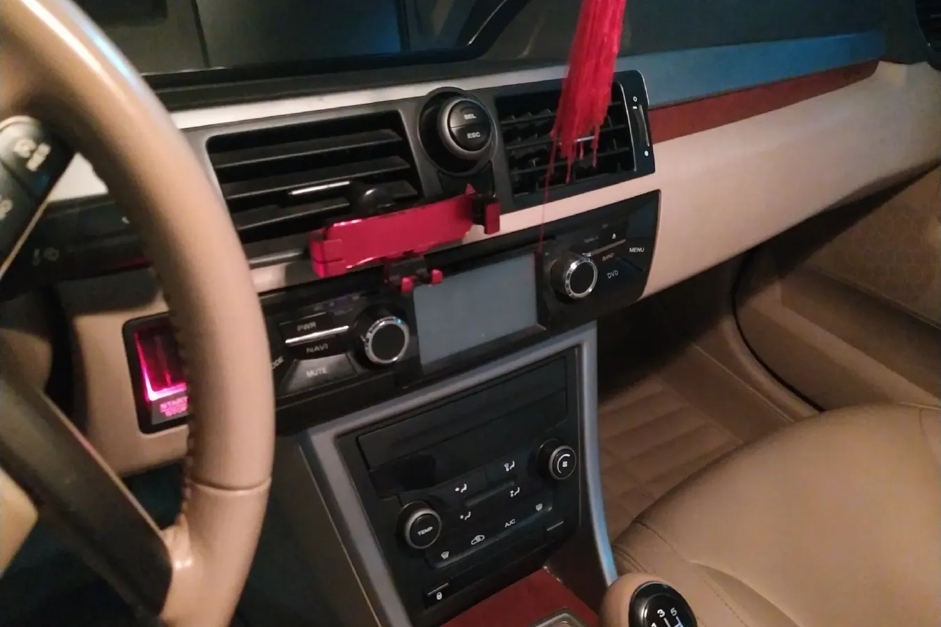 2012 Roewe 550 1.8L 133HP L4 5MT,autocango,china used car exporter,china ev exporter,chinese used car exporter,chinese used ev exporter