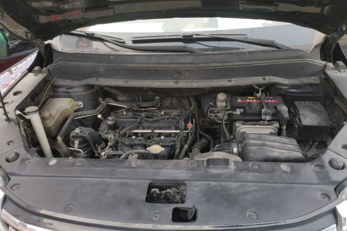 2016 DongFeng Forthing SX6 1.6L 122HP L4 5MT,autocango,china used car exporter,china ev exporter,chinese used car exporter,chinese used ev exporter