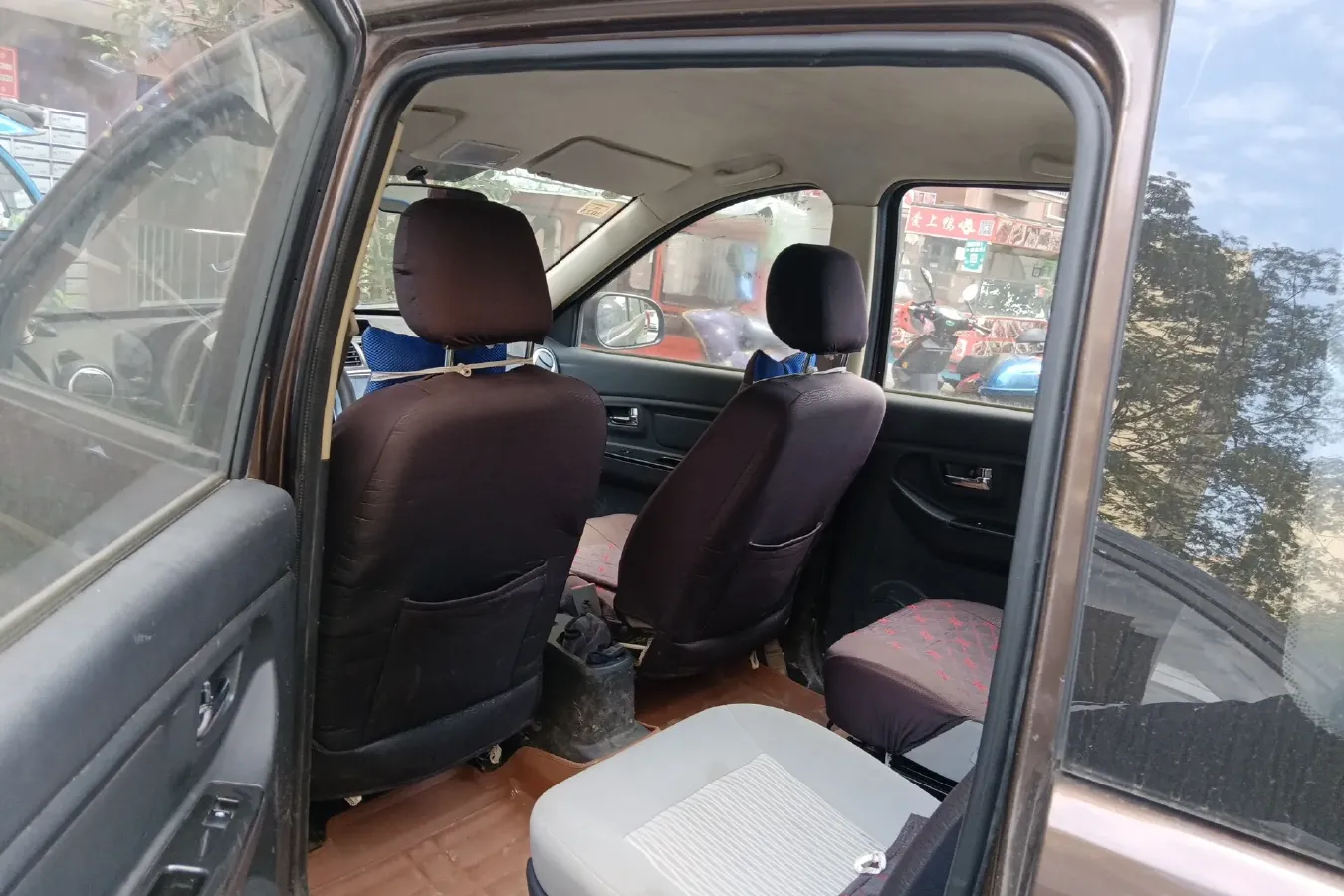 2016 BAIC Hyosow H2 1.5L 102HP L4 5MT,autocango,china used car exporter,china ev exporter,chinese used car exporter,chinese used ev exporter