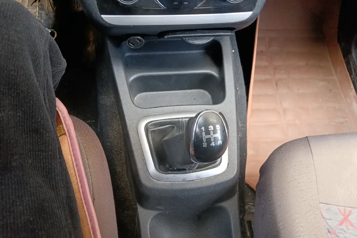 2016 BAIC Hyosow H2 1.5L 102HP L4 5MT,autocango,china used car exporter,china ev exporter,chinese used car exporter,chinese used ev exporter