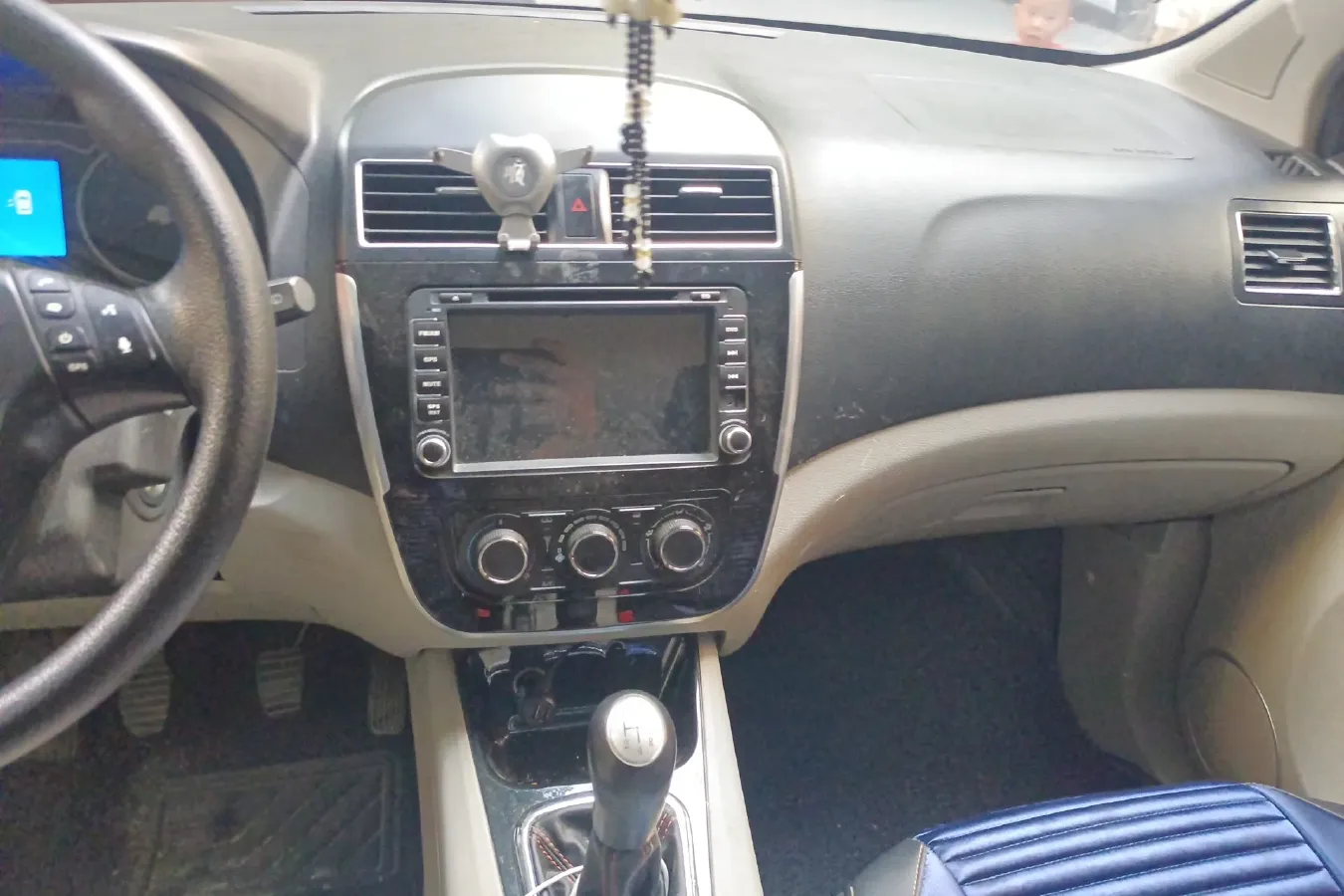 2016 DongFeng Forthing Joyear X3 1.5L 120HP L4 5MT,autocango,china used car exporter,china ev exporter,chinese used car exporter,chinese used ev exporter