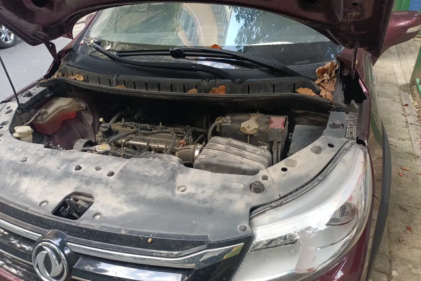 2016 DongFeng Forthing Joyear X3 1.5L 120HP L4 5MT,autocango,china used car exporter,china ev exporter,chinese used car exporter,chinese used ev exporter