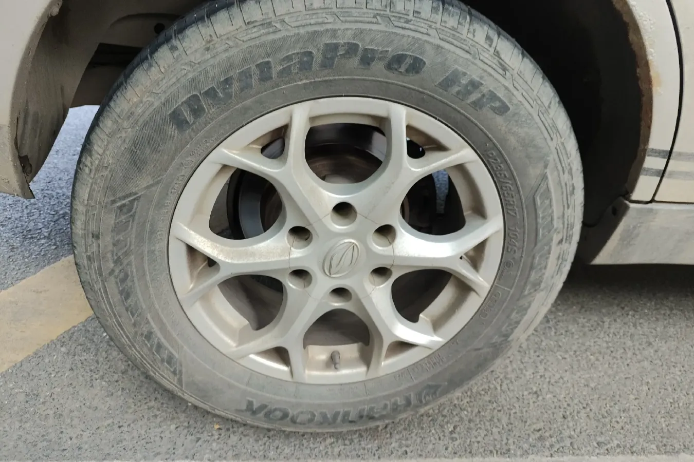 2012 Landwind X8 2.4L 160HP L4 5MT,autocango,china used car exporter,china ev exporter,chinese used car exporter,chinese used ev exporter