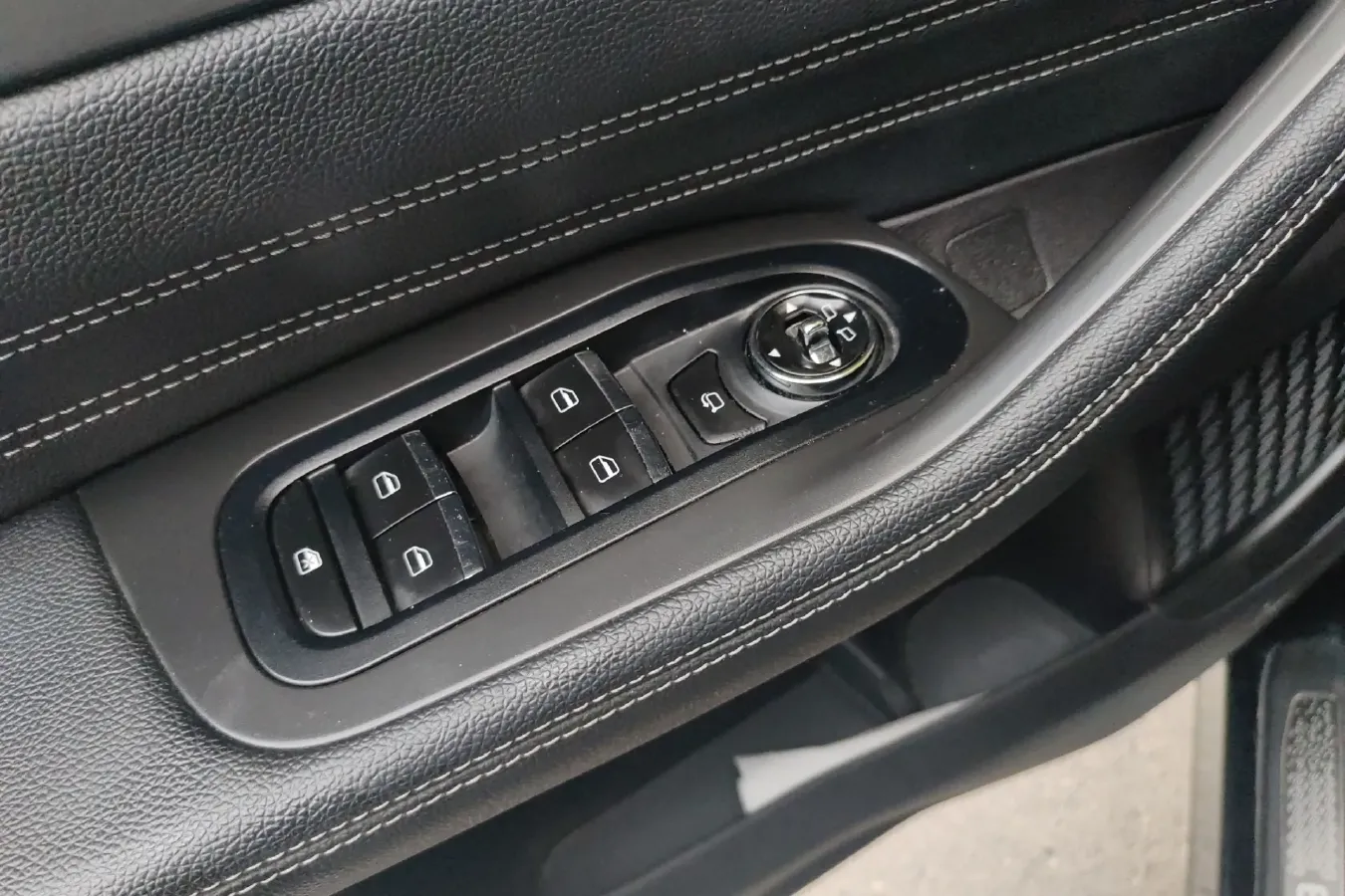 2021 Exceed VX 1.6T 197HP L4 7DCT,autocango,china used car exporter,china ev exporter,chinese used car exporter,chinese used ev exporter