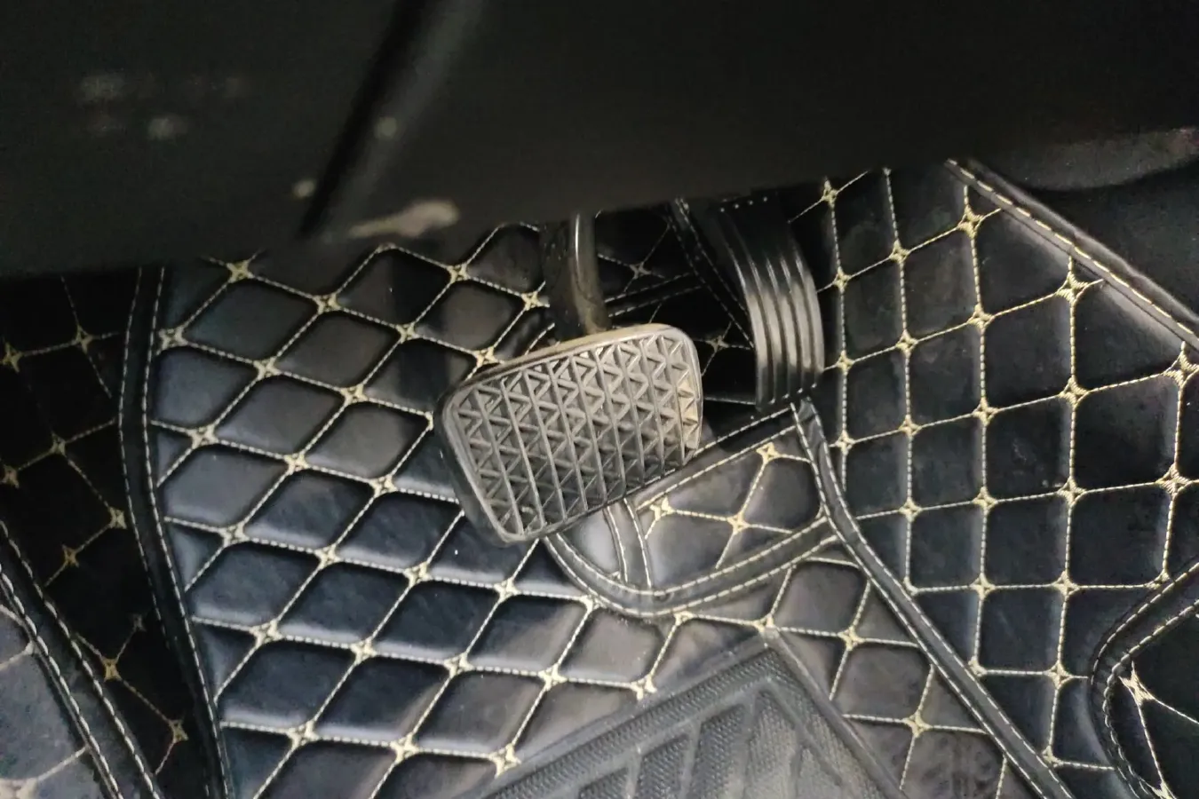 2021 Exceed VX 1.6T 197HP L4 7DCT,autocango,china used car exporter,china ev exporter,chinese used car exporter,chinese used ev exporter