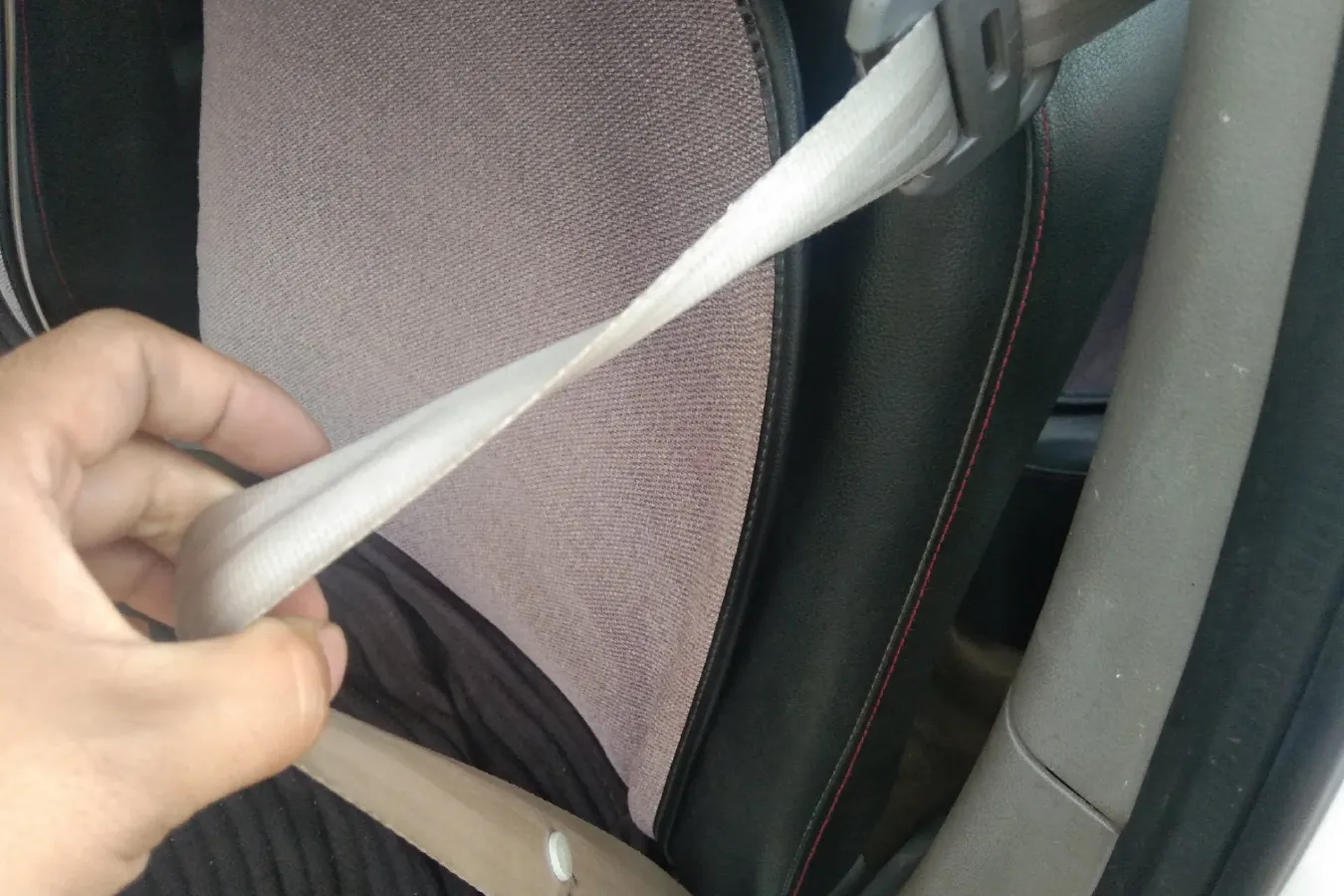 2011 FAW XiaLi N5 1.3L 91HP L4 5MT,autocango,china used car exporter,china ev exporter,chinese used car exporter,chinese used ev exporter