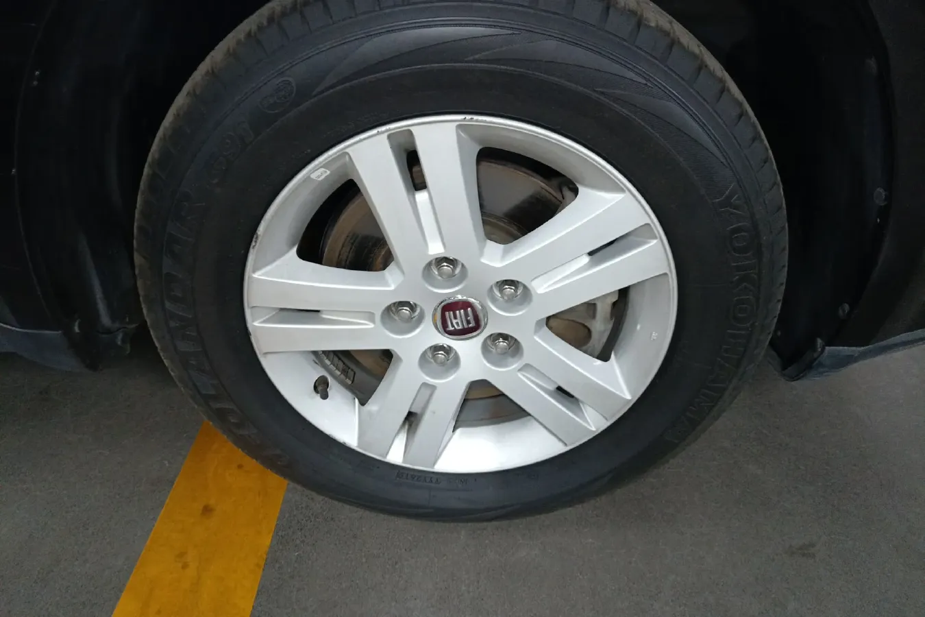 2013 Fiat Freemont 2.4L 170HP L4 6AT,autocango,china used car exporter,china ev exporter,chinese used car exporter,chinese used ev exporter