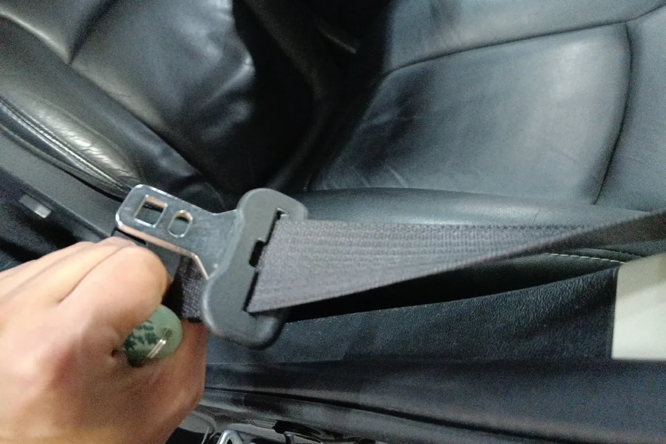 2013 Fiat Freemont 2.4L 170HP L4 6AT,autocango,china used car exporter,china ev exporter,chinese used car exporter,chinese used ev exporter