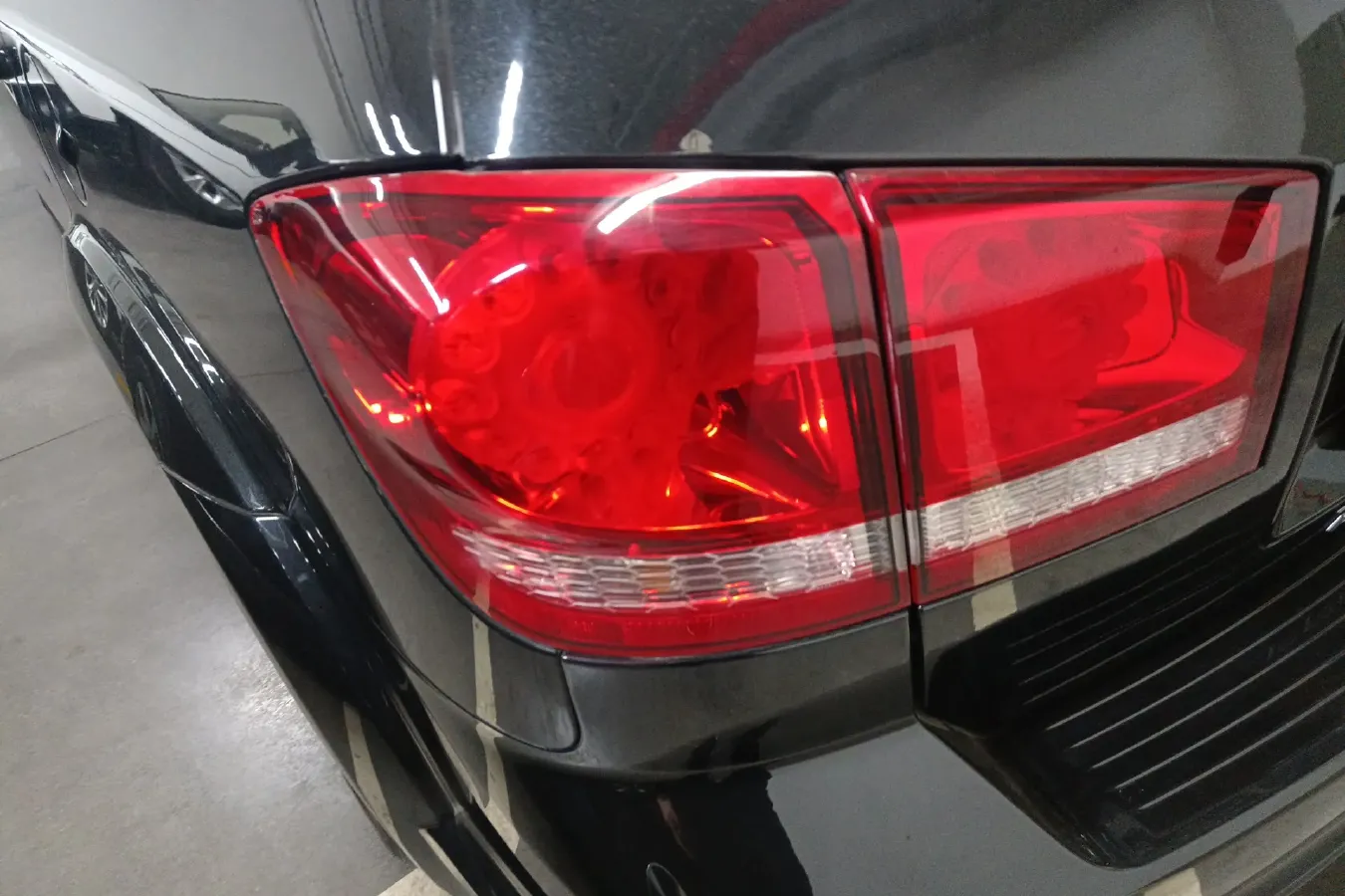 2013 Fiat Freemont 2.4L 170HP L4 6AT,autocango,china used car exporter,china ev exporter,chinese used car exporter,chinese used ev exporter