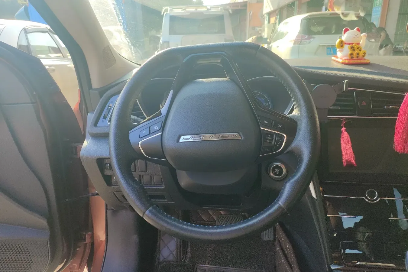 2019 Venucia D60 EV BEV 58KWH,autocango,china used car exporter,china ev exporter,chinese used car exporter,chinese used ev exporter